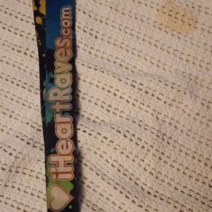 🚨5/$20🚨i heart raves lanyard